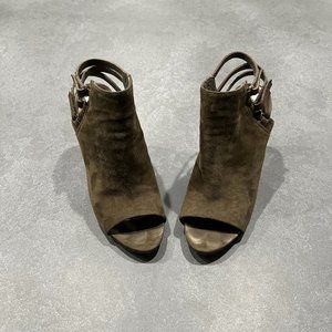 Vince Camuto Olive Green Suede Bootie Sandals - Size 7.5